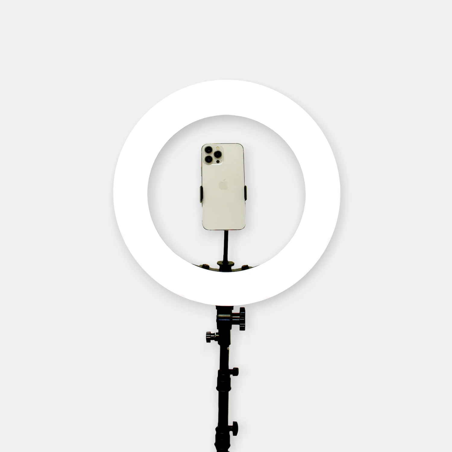 LashBase Pro Ring Light 18″ 2.0 1 LashBase Pro Ring Light 18″ 2.0